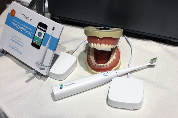 World’s First Smart Toothbrush Unveiled at CES 2014